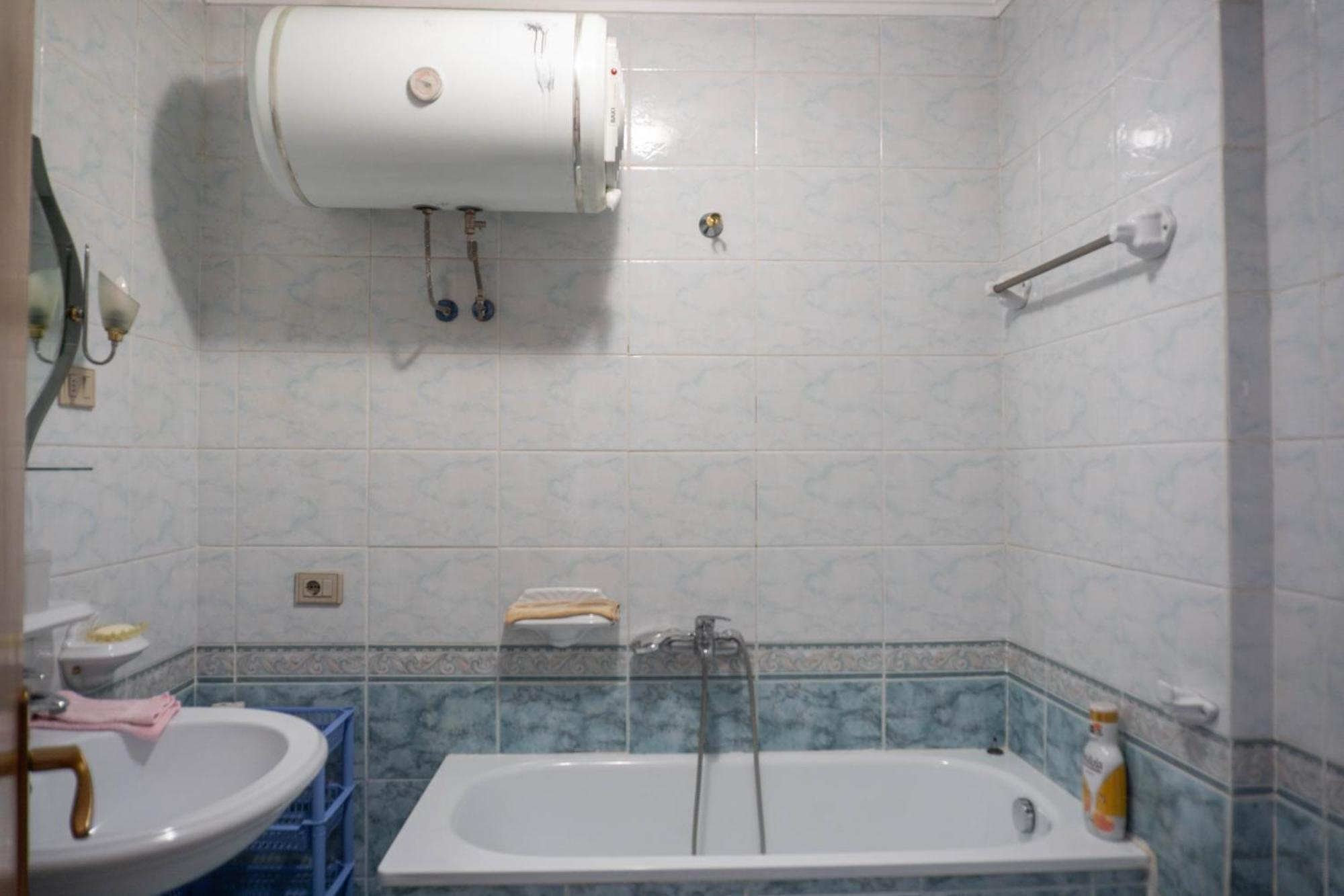 Bllok Bright Private Bedrooms With Private Bathroom On Shared Apartment 地拉那 外观 照片