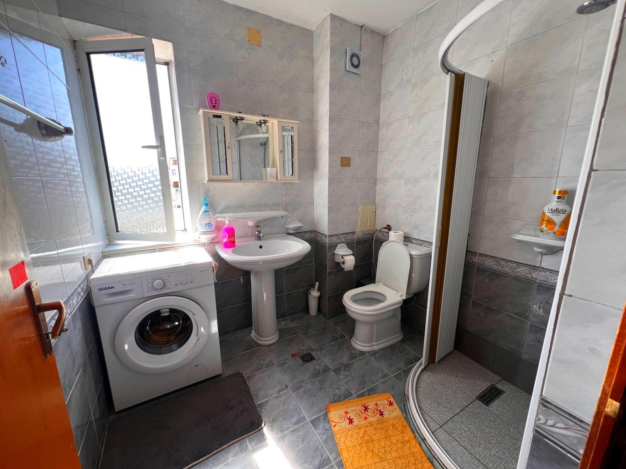 Bllok Bright Private Bedrooms With Private Bathroom On Shared Apartment 地拉那 外观 照片