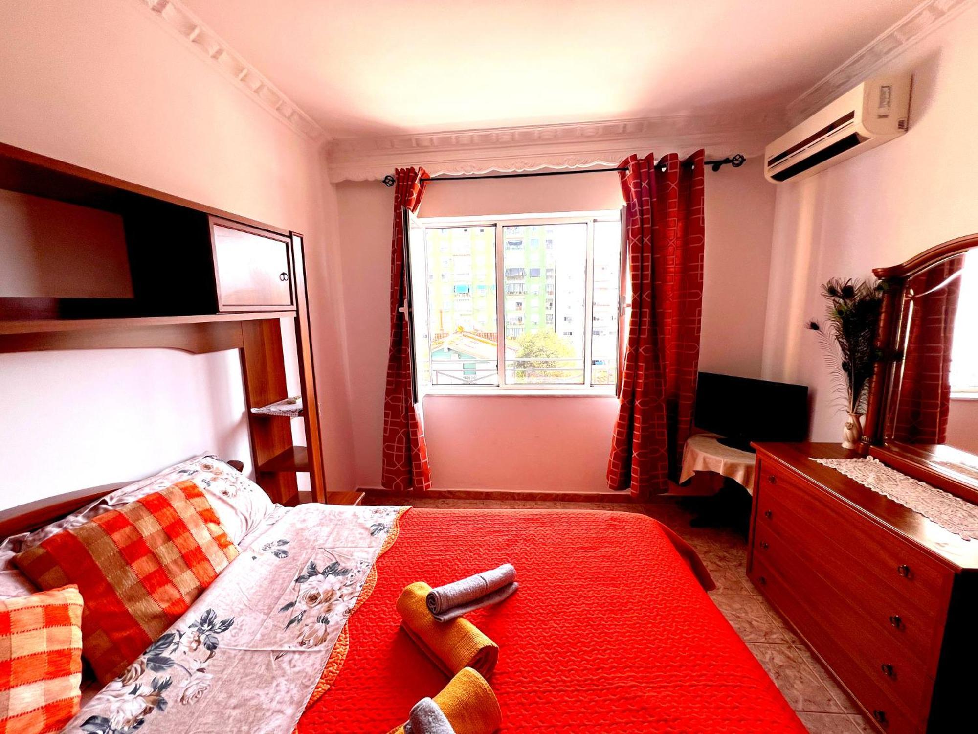Bllok Bright Private Bedrooms With Private Bathroom On Shared Apartment 地拉那 外观 照片